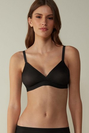 Intimissimi Emma Invisible Touch Triangle BH Dame Sort | DK4616MA