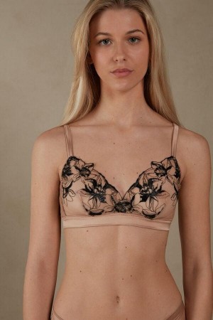 Intimissimi Stir the Senses Emma Triangle BH Dame Beige Sort | DK4889IS