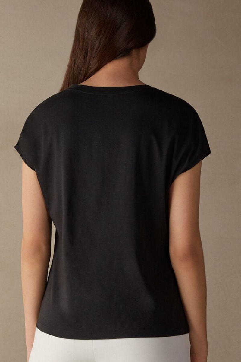 Intimissimi Crew Neck Top in Supima® Ultrafresh cotton Short Sleeve Dame Sort | DK4198WY