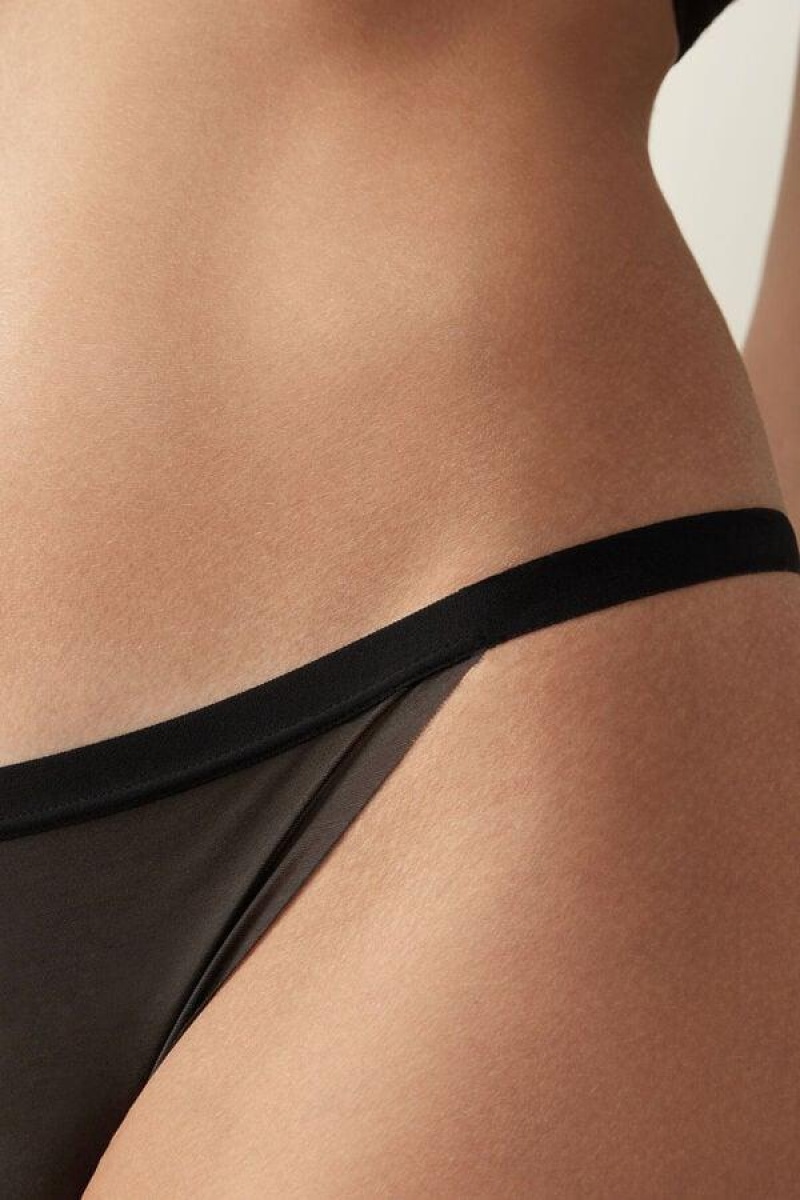 Intimissimi Invisible Touch String Trusser Dame Sort | DK3611HK