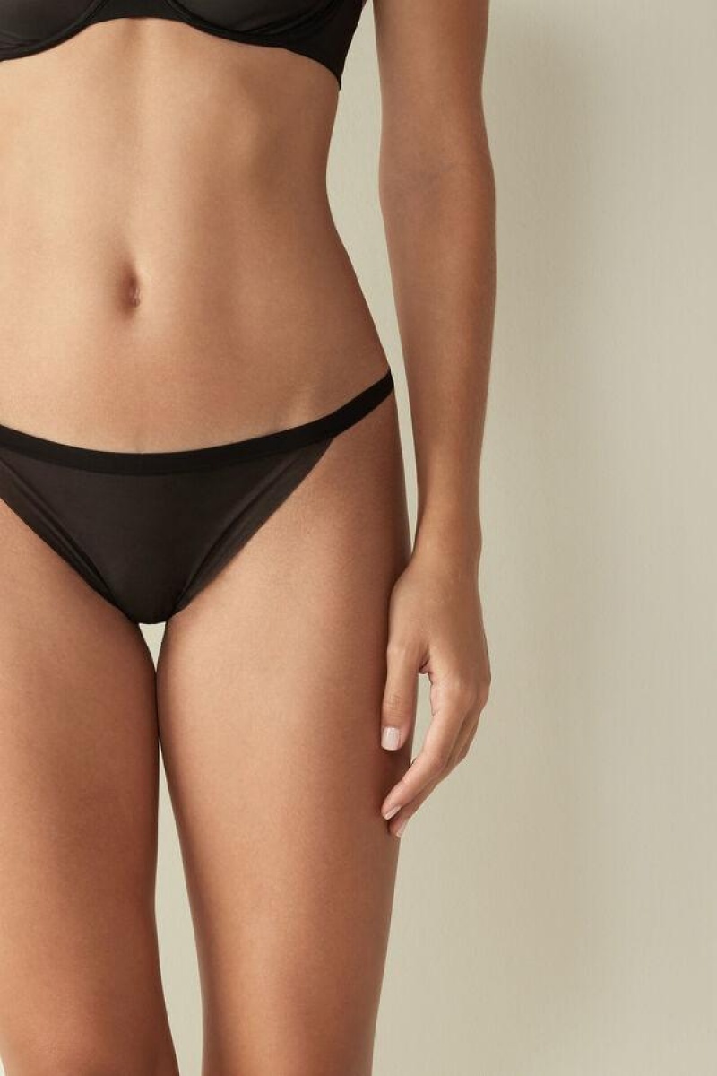 Intimissimi Invisible Touch String Trusser Dame Sort | DK3611HK