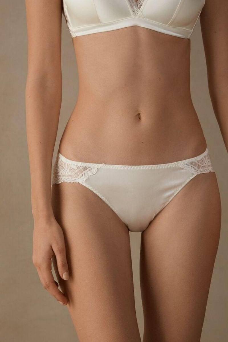 Intimissimi Silk and Blonder Briefs Trusser Dame Hvide | DK3610JJ