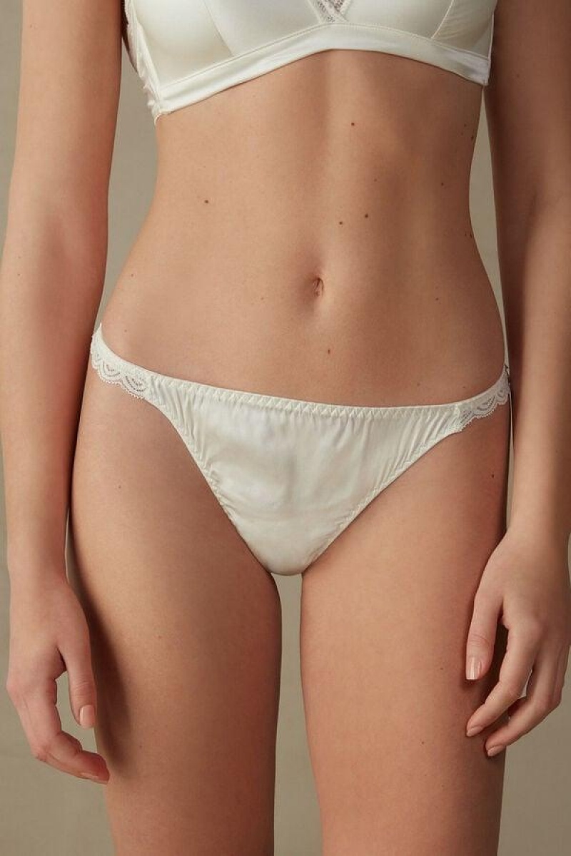 Intimissimi Silk and Blonder G-String Trusser Dame Hvide | DK3511DN